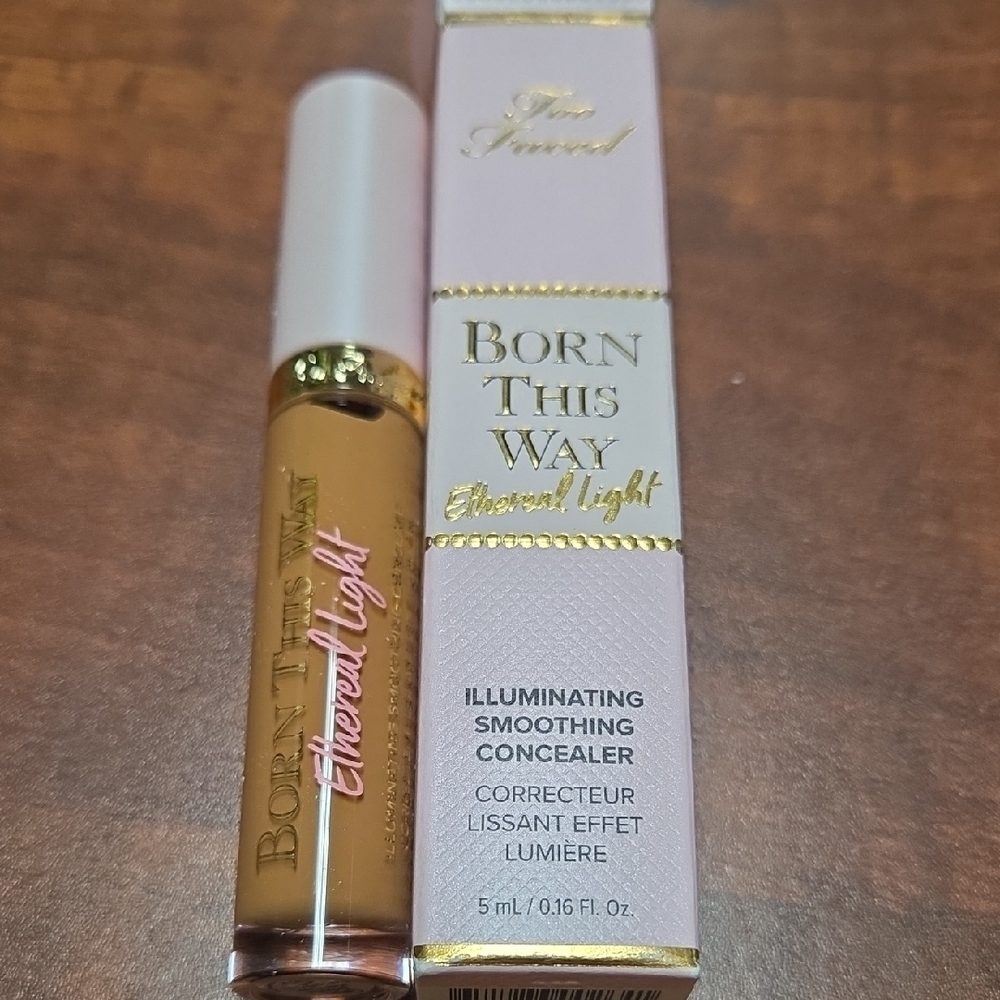 Too Faced Born This Way Concealer